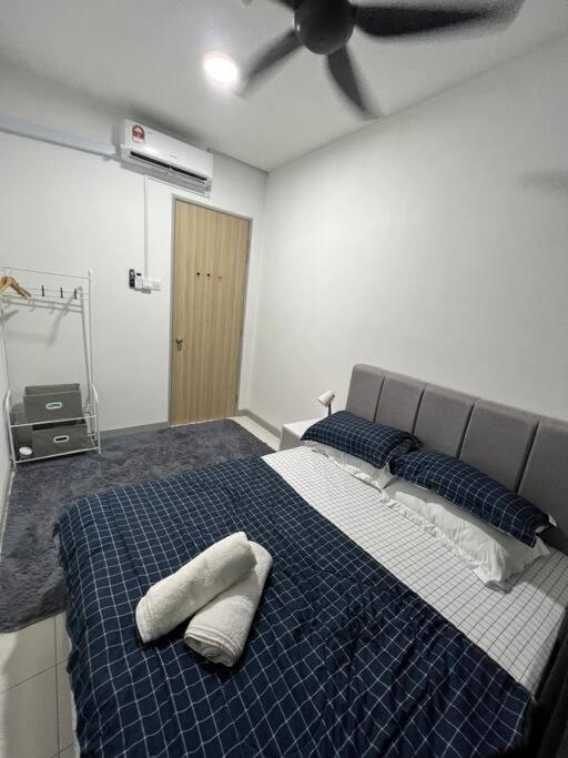 Dhia Raisha Homestay Kuala Terengganu Buitenkant foto